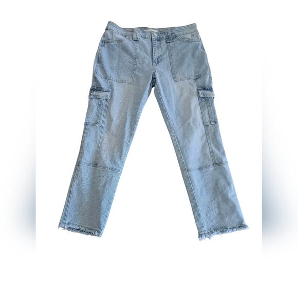 KanCan Cargo Cropped Womens Jeans Size 11/29  Light Wash Frayed Hem Distressed - Picture 1 of 8